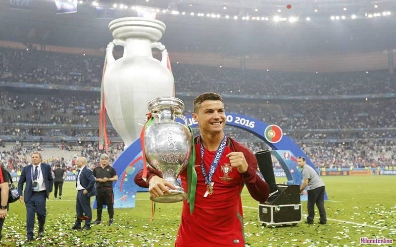 Awards that Cristiano Ronaldo has won throughout his career. 3 image 7